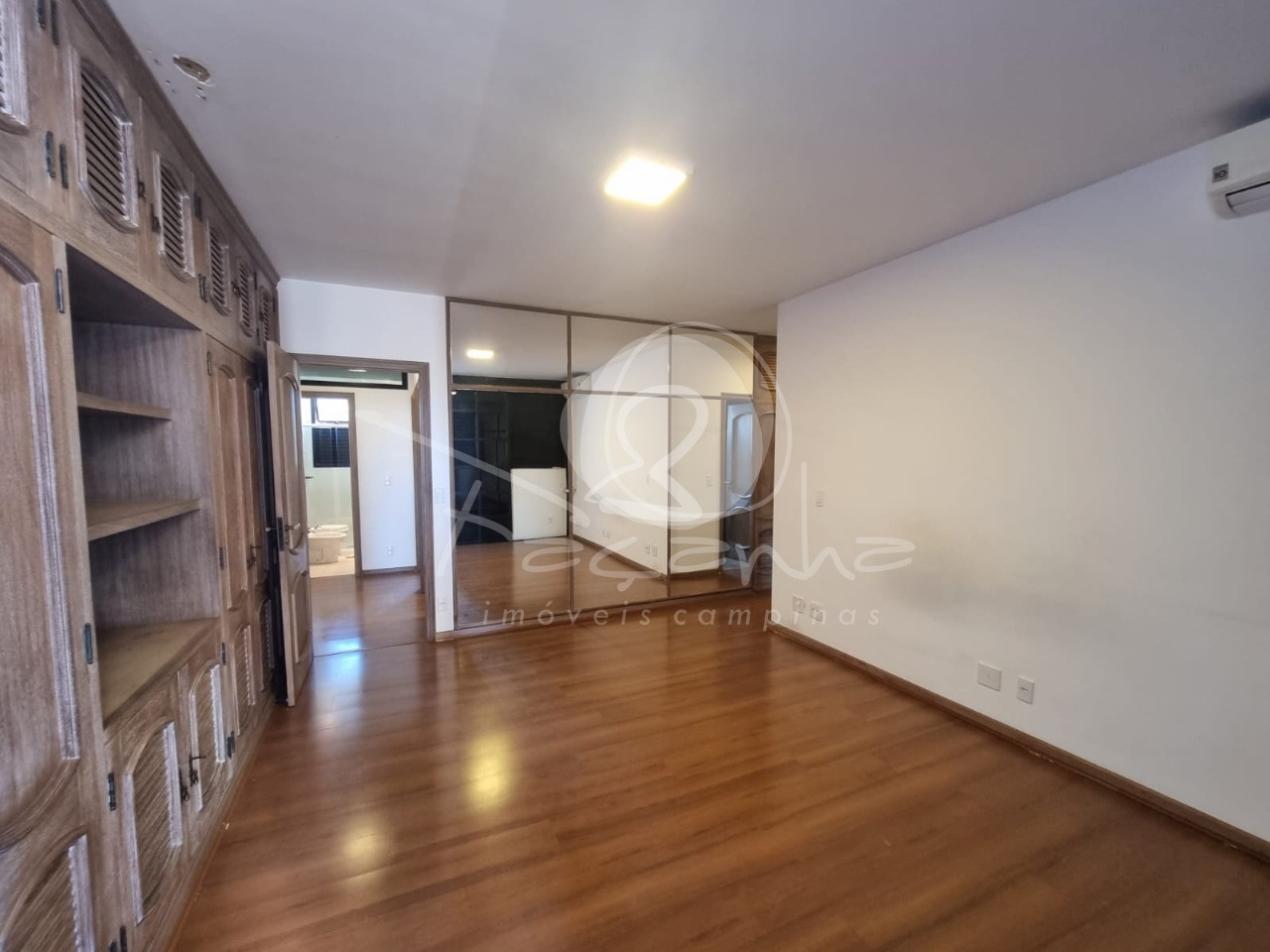 Apartamento à venda com 4 quartos, 276m² - Foto 7