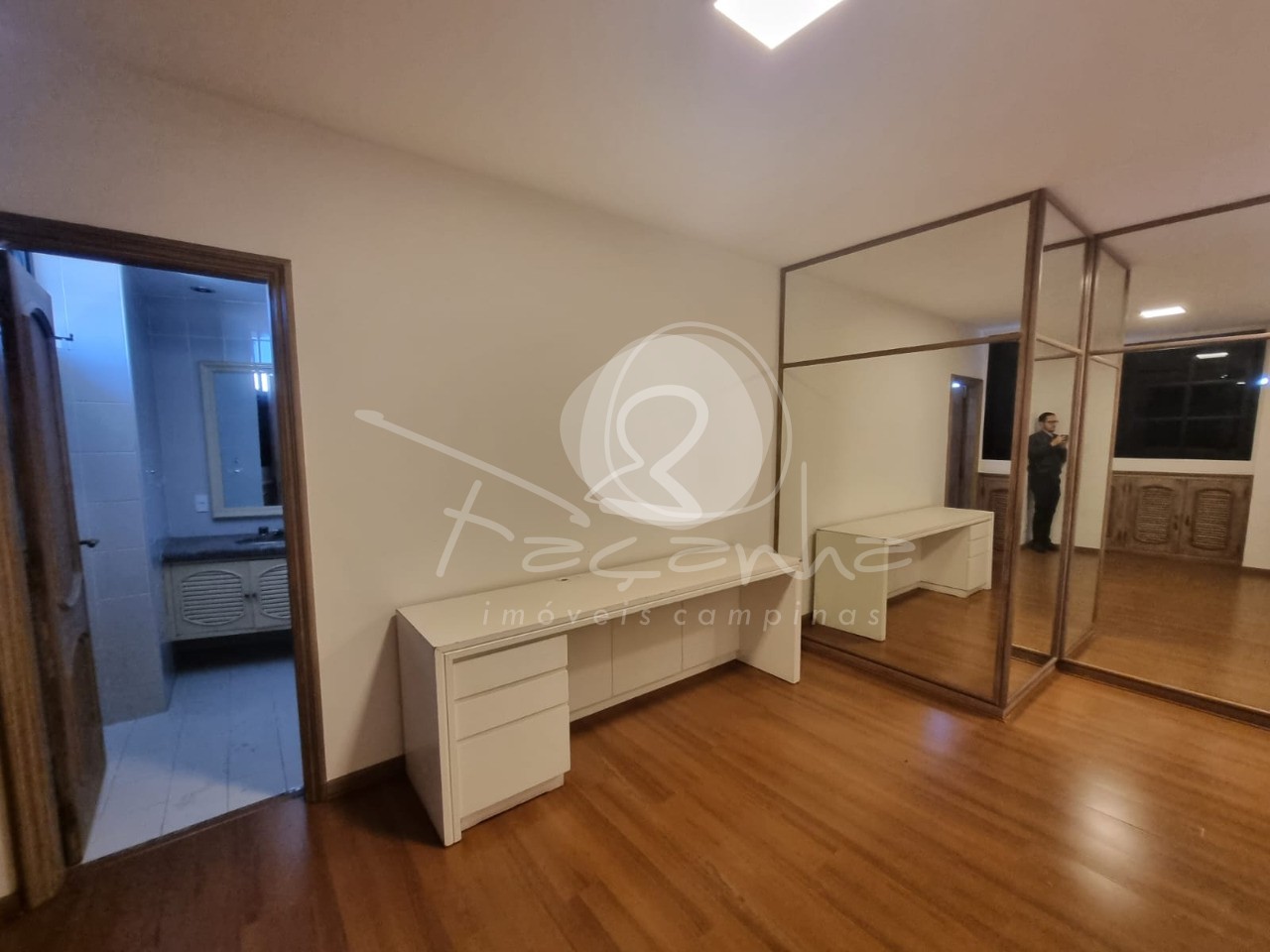 Apartamento à venda com 4 quartos, 276m² - Foto 16