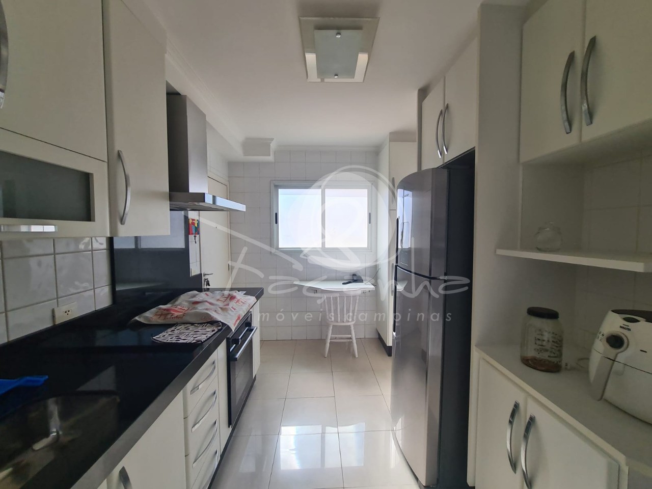 Apartamento à venda com 3 quartos, 137m² - Foto 25