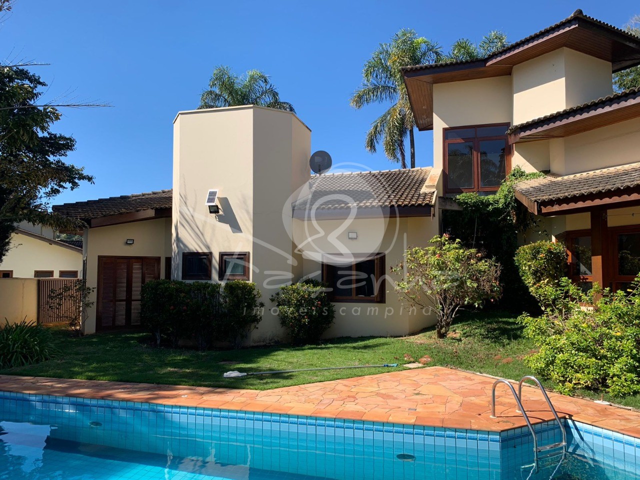 Casa à venda e aluguel com 4 quartos, 369m² - Foto 40