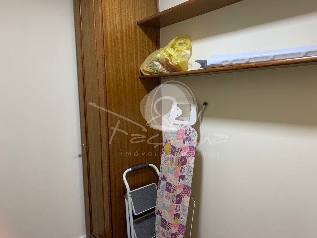 Apartamento à venda com 3 quartos, 93m² - Foto 11