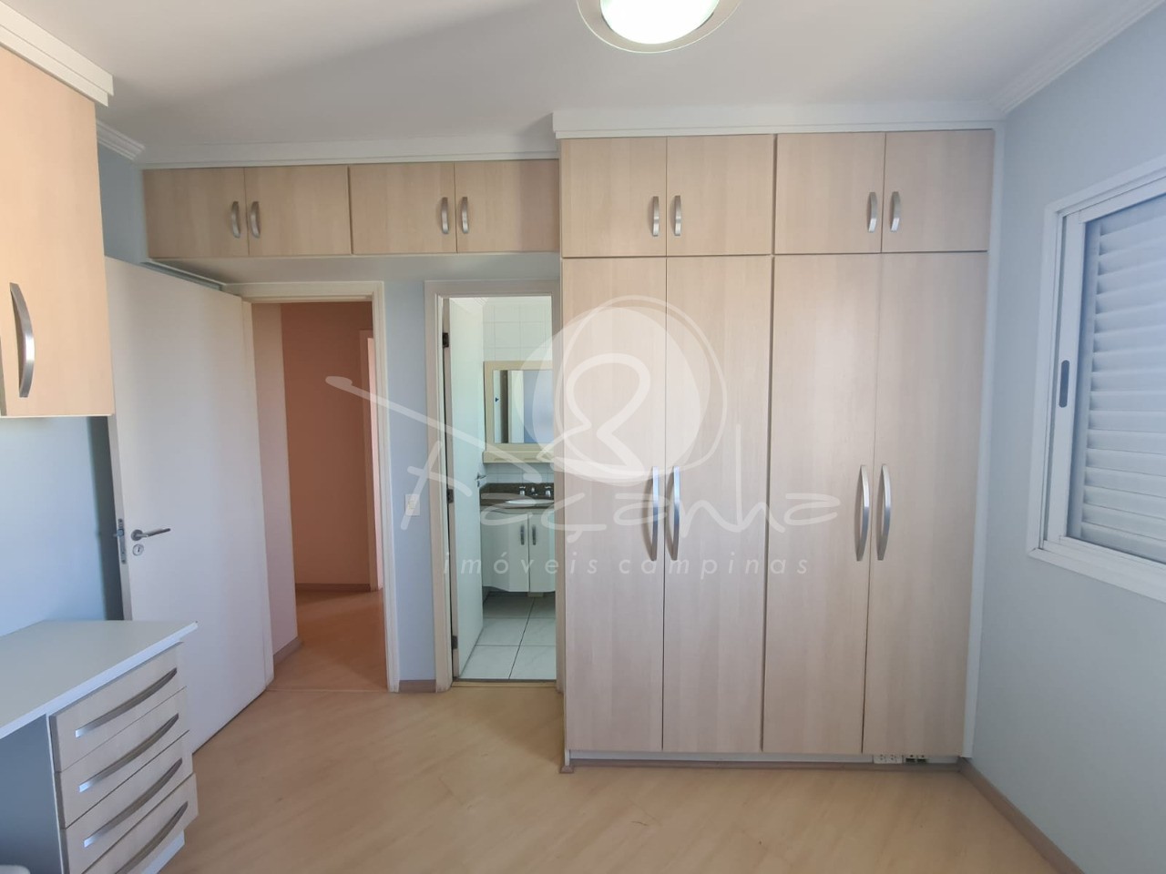 Apartamento à venda com 3 quartos, 137m² - Foto 12