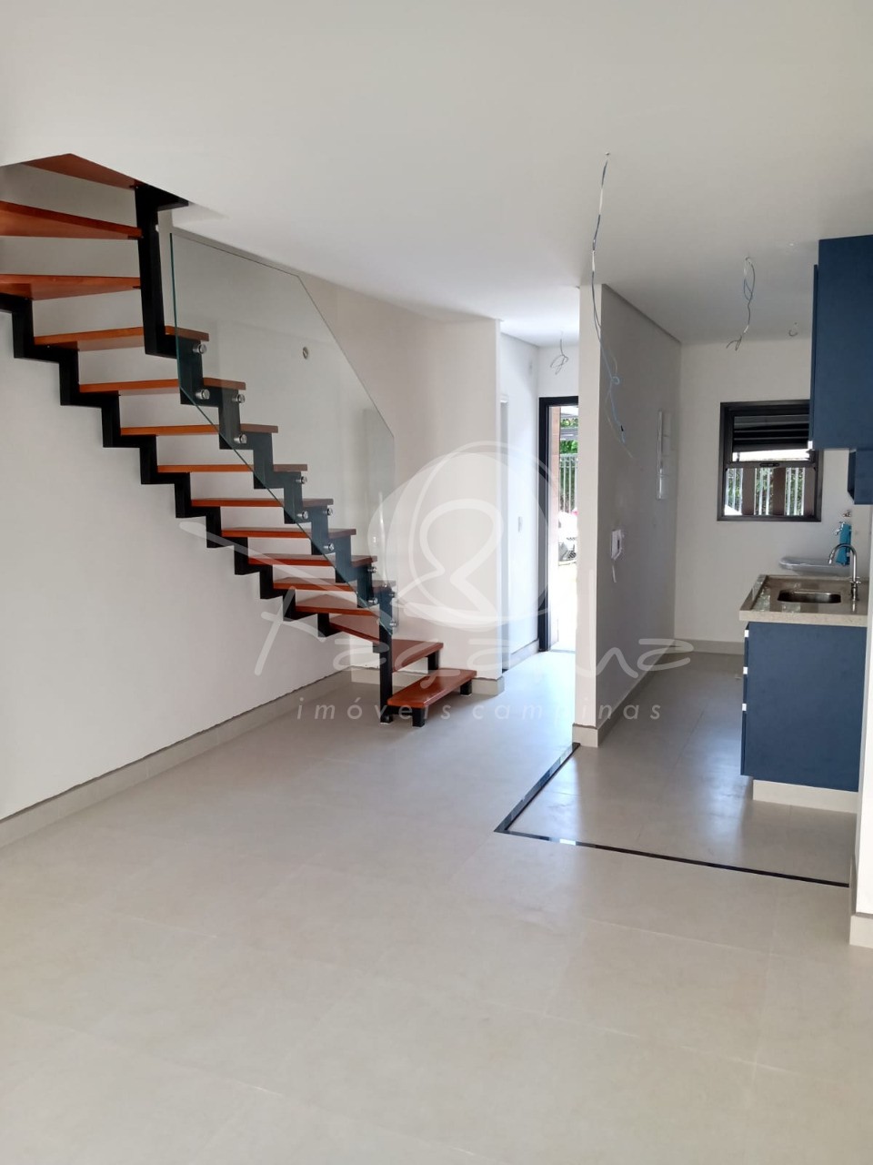 Casa de Condomínio à venda com 2 quartos, 89m² - Foto 1