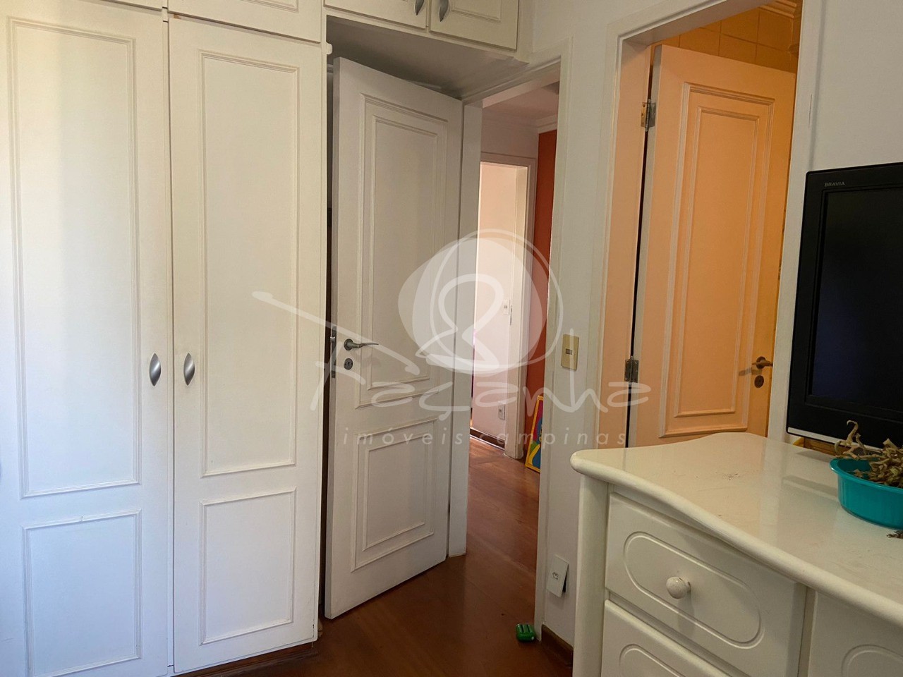 Apartamento à venda com 3 quartos, 117m² - Foto 11