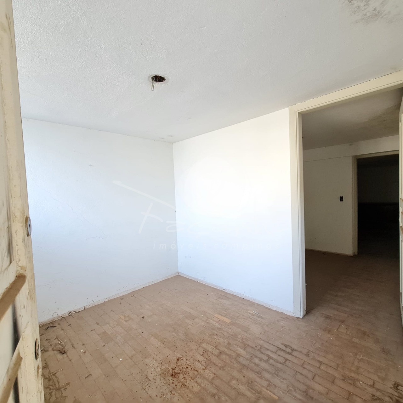 Prédio Inteiro à venda, 698m² - Foto 17