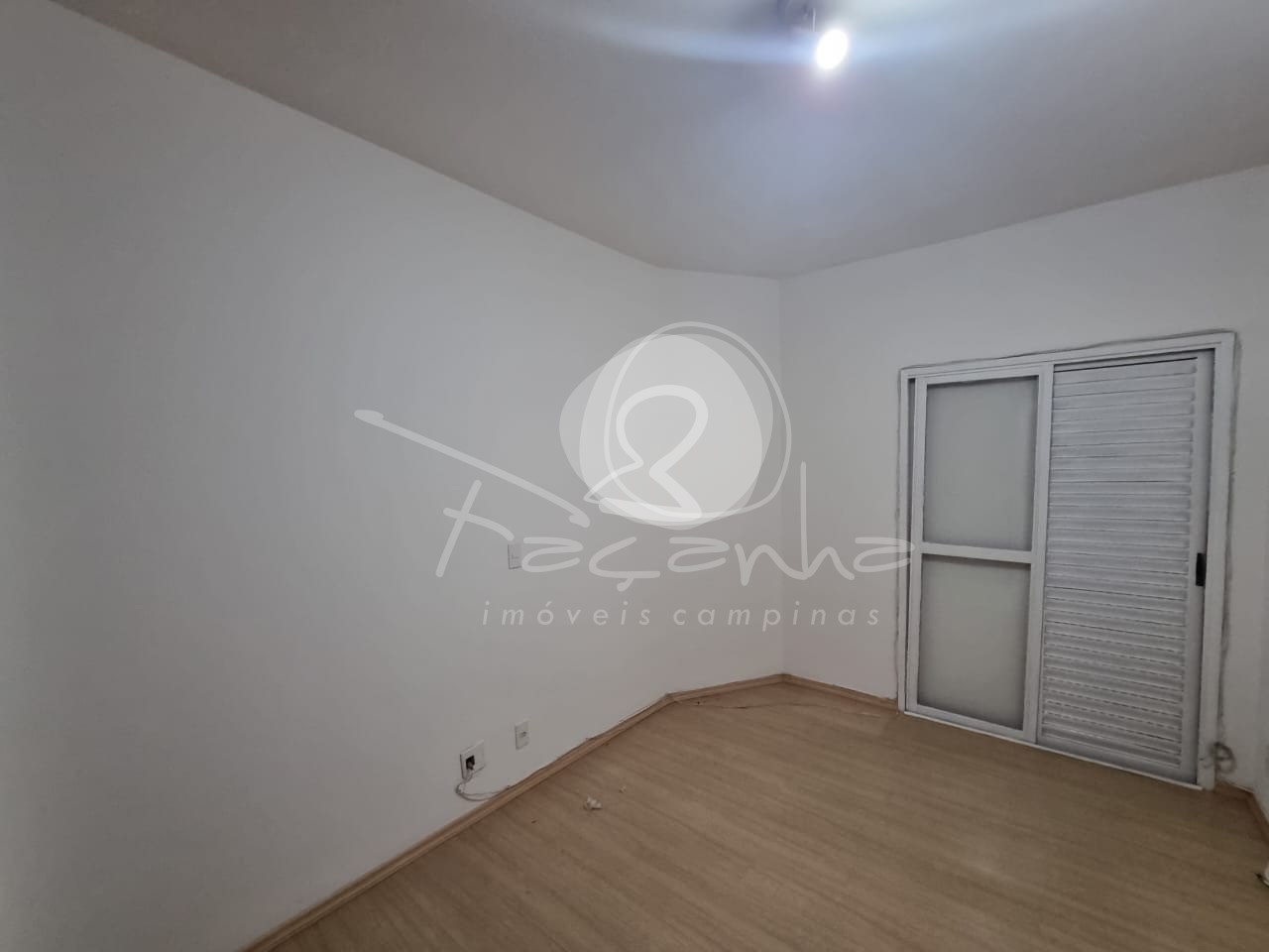 Apartamento à venda com 3 quartos, 145m² - Foto 11