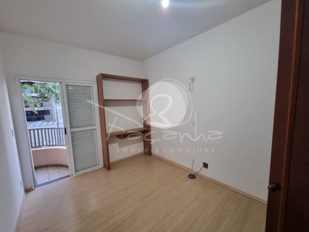 Apartamento à venda com 3 quartos, 145m² - Foto 7