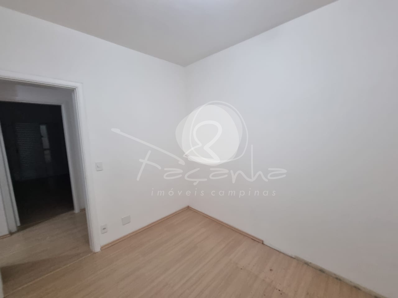 Apartamento à venda com 3 quartos, 145m² - Foto 13