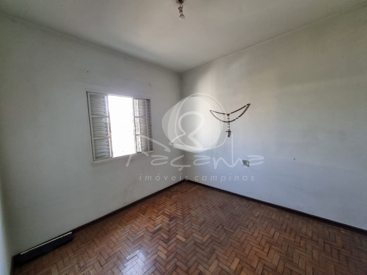 Casa à venda com 3 quartos, 141m² - Foto 4