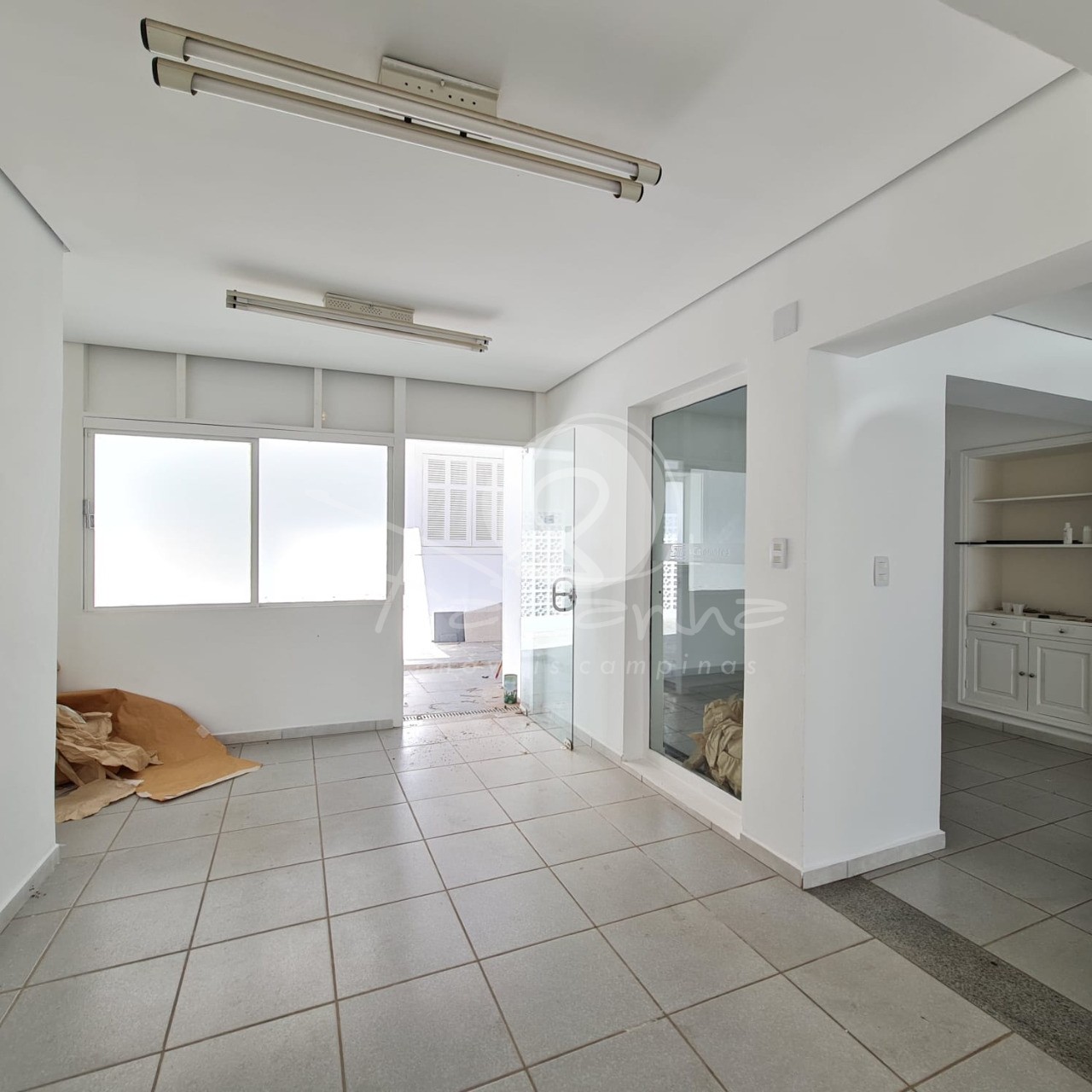 Prédio Inteiro para alugar com 4 quartos, 340m² - Foto 5