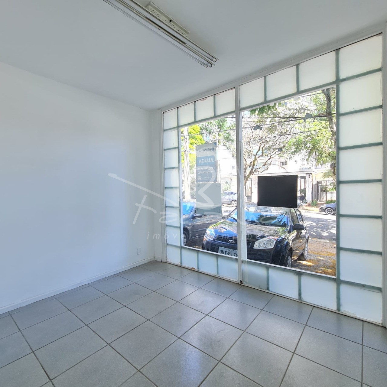 Prédio Inteiro para alugar com 4 quartos, 340m² - Foto 12