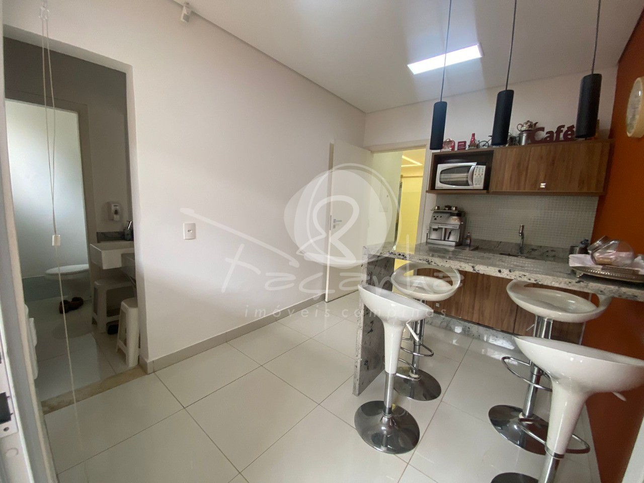 Prédio Inteiro à venda e aluguel com 5 quartos, 250m² - Foto 15