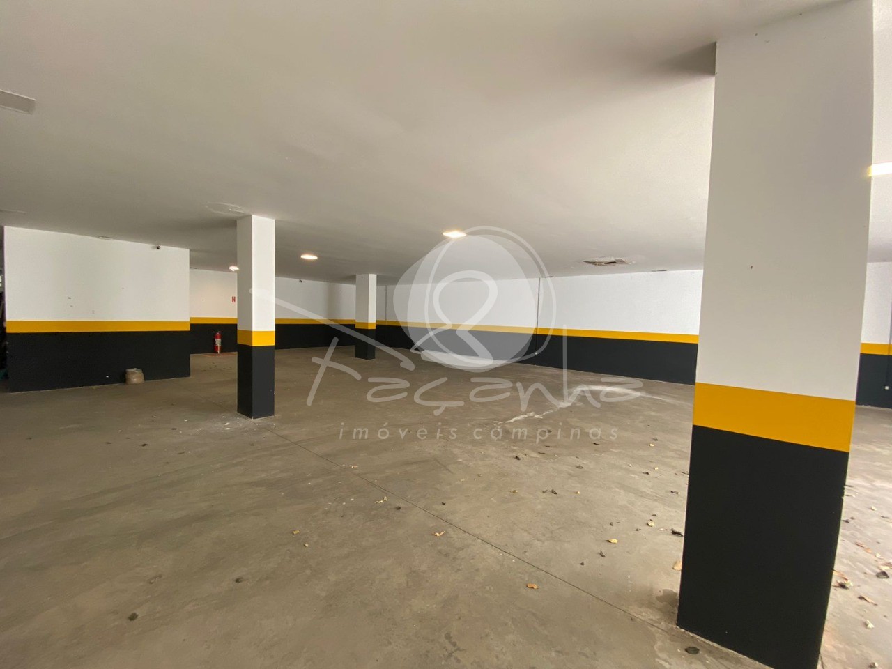 Prédio Inteiro para alugar, 780m² - Foto 35