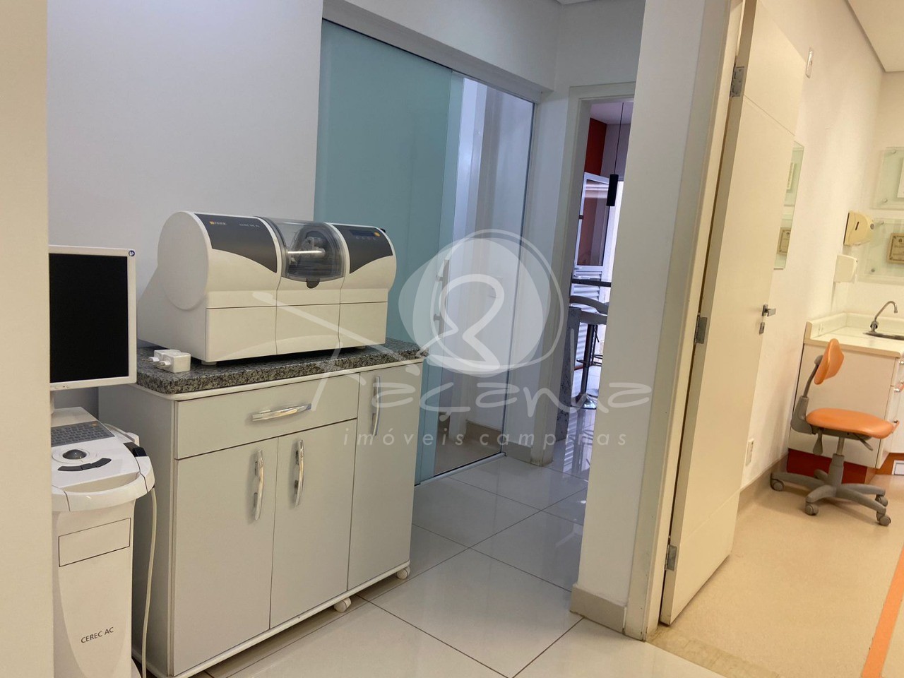 Prédio Inteiro à venda e aluguel com 5 quartos, 250m² - Foto 13