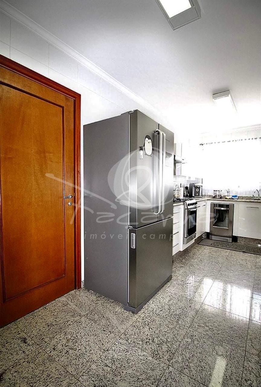 Apartamento à venda com 3 quartos, 147m² - Foto 32