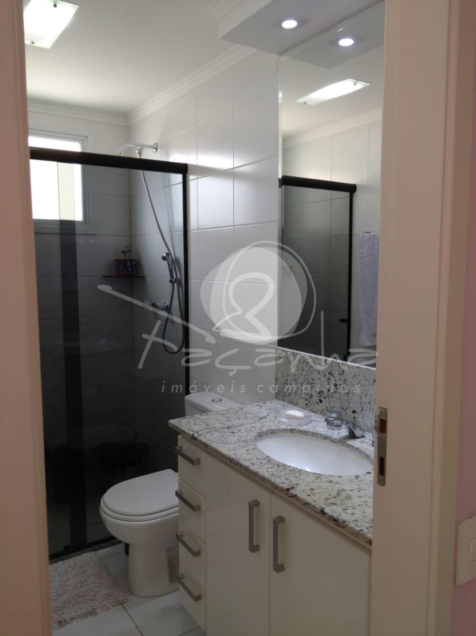 Apartamento à venda com 3 quartos, 134m² - Foto 19