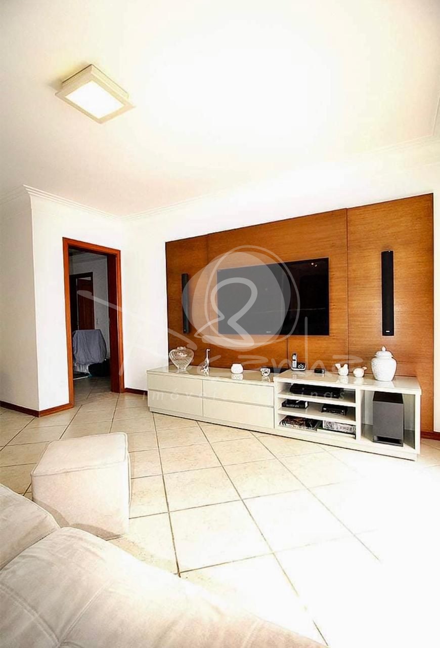 Apartamento à venda com 3 quartos, 147m² - Foto 9