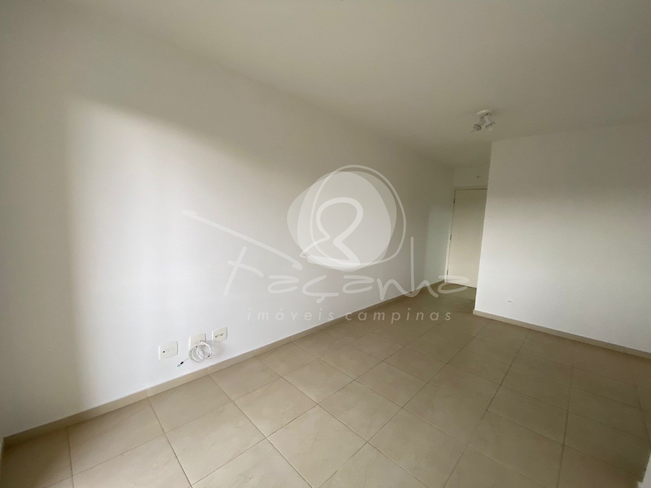 Apartamento à venda com 2 quartos, 66m² - Foto 3