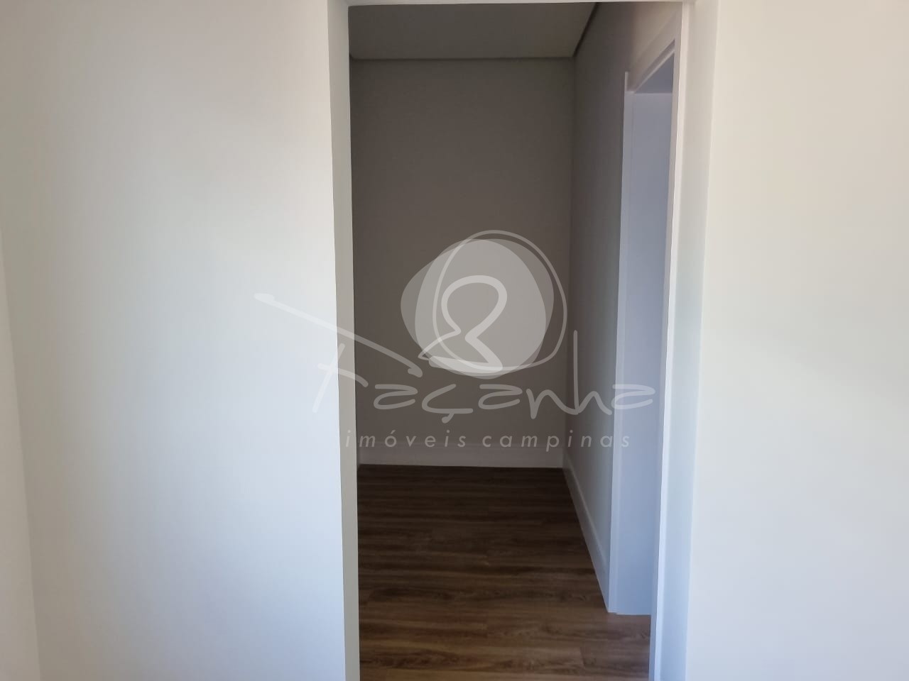 Casa de Condomínio à venda com 4 quartos, 360m² - Foto 30