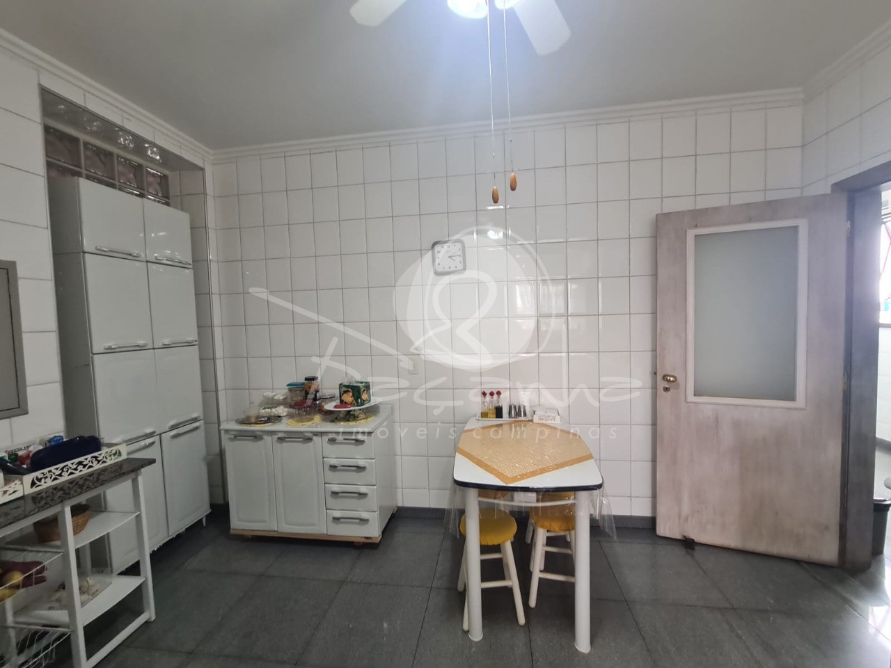 Apartamento à venda com 3 quartos, 220m² - Foto 31