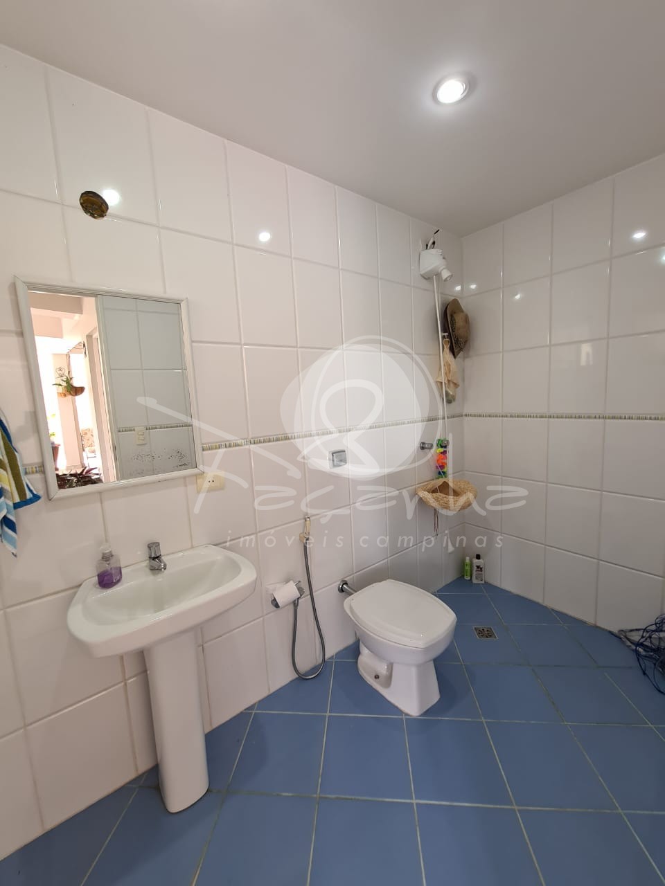 Casa de Condomínio à venda com 3 quartos, 360m² - Foto 27