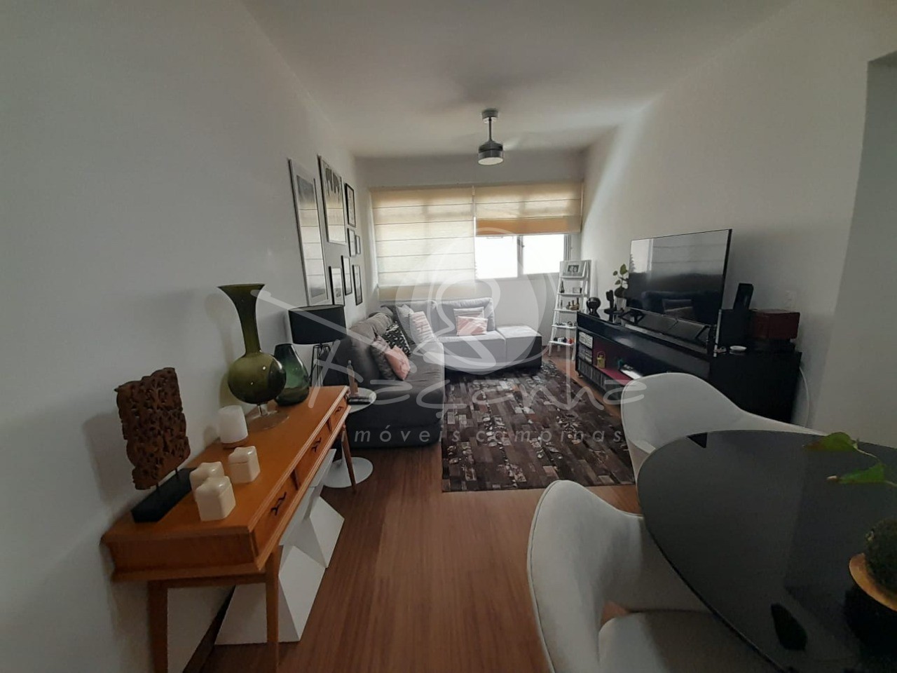 Apartamento à venda com 2 quartos, 72m² - Foto 1