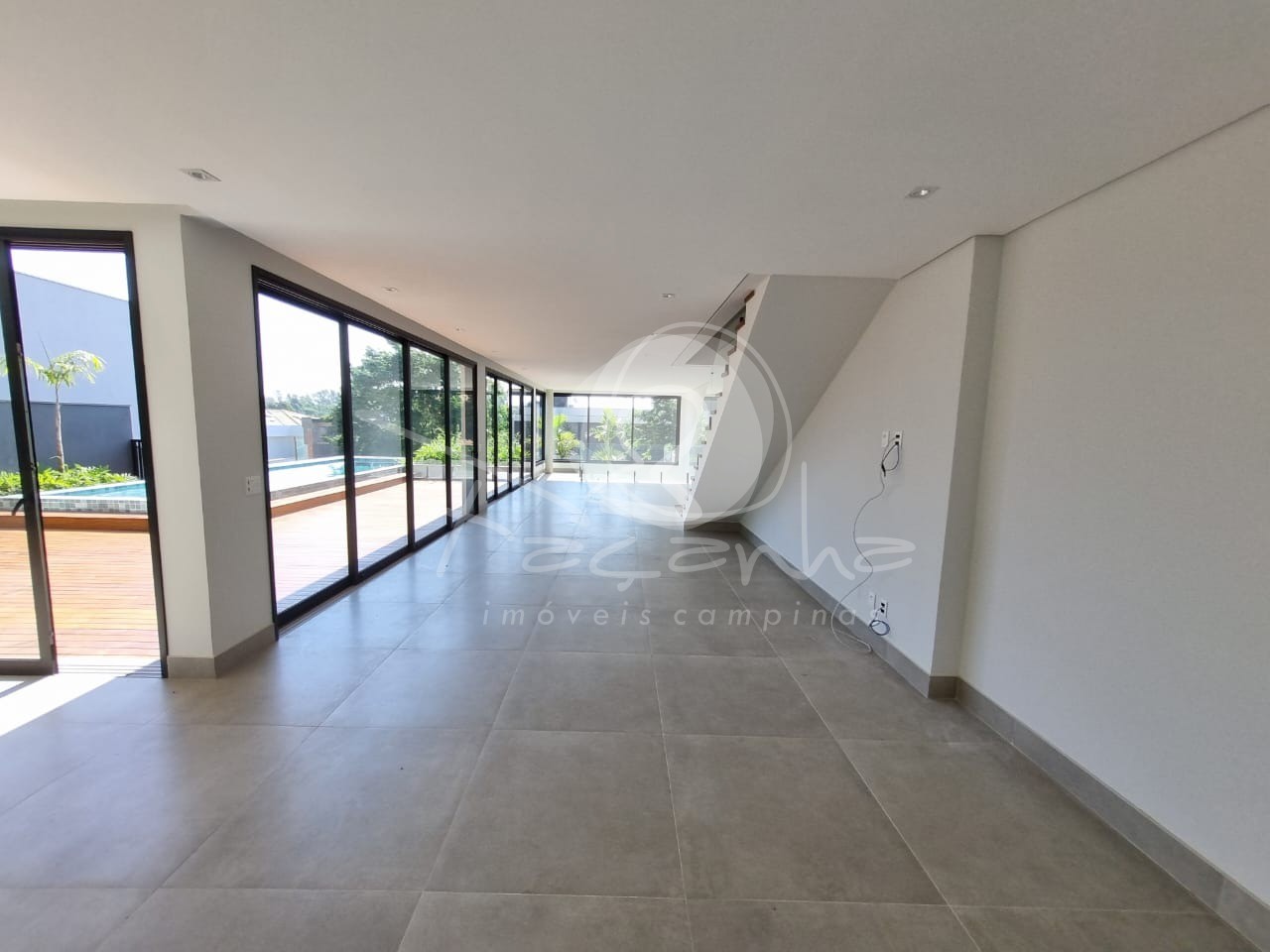 Casa de Condomínio à venda com 4 quartos, 360m² - Foto 19