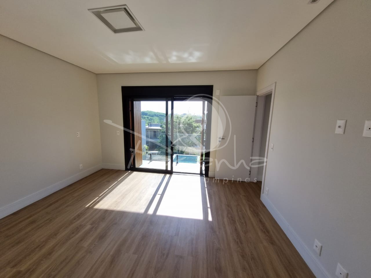 Casa de Condomínio à venda com 4 quartos, 360m² - Foto 22