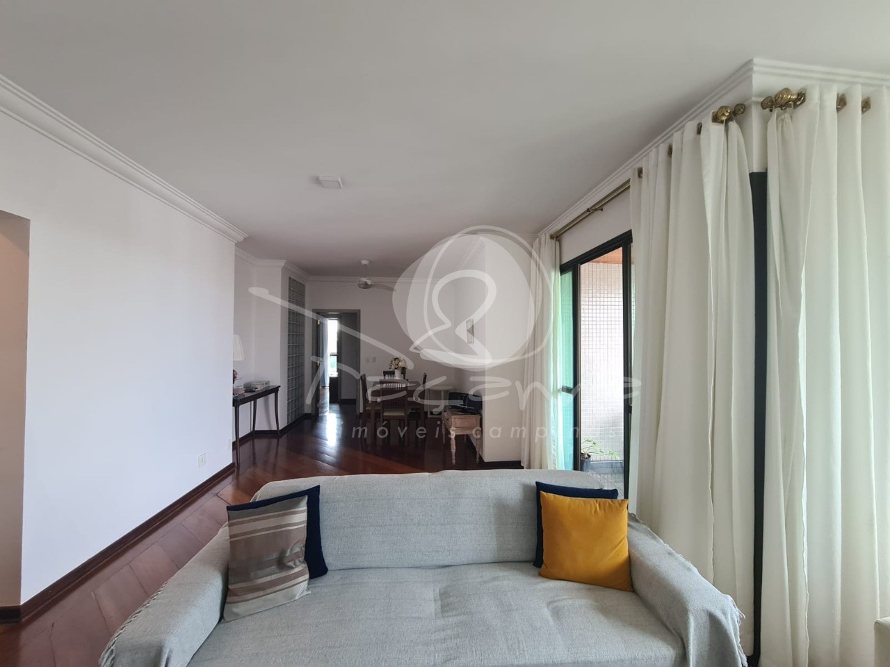 Apartamento à venda com 3 quartos, 220m² - Foto 6