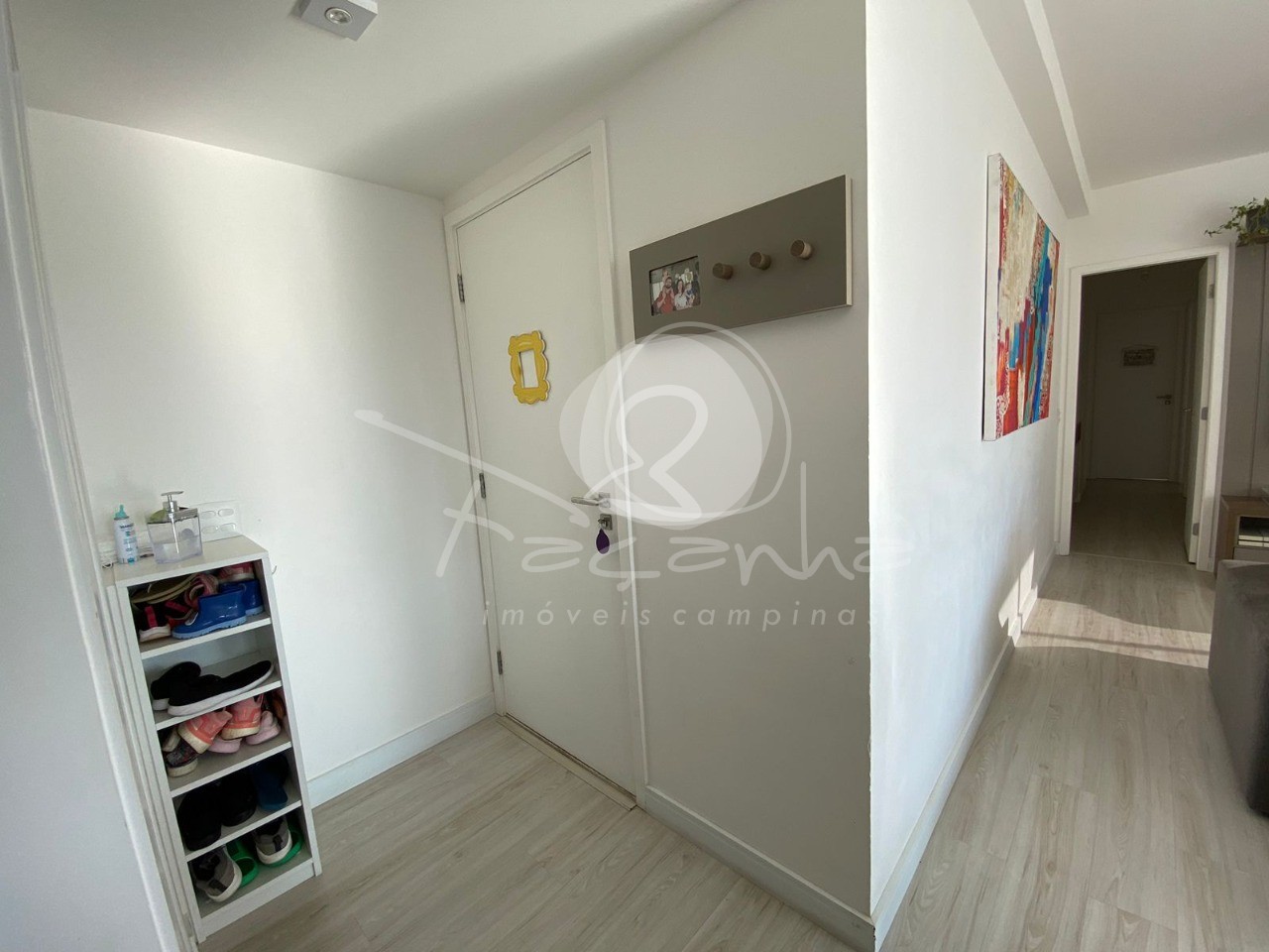 Apartamento à venda com 3 quartos, 109m² - Foto 3