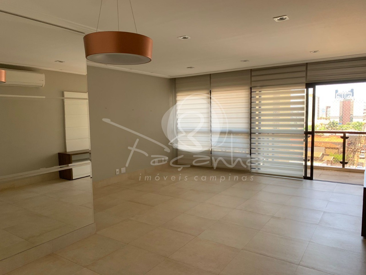 Apartamento à venda com 4 quartos, 164m² - Foto 2