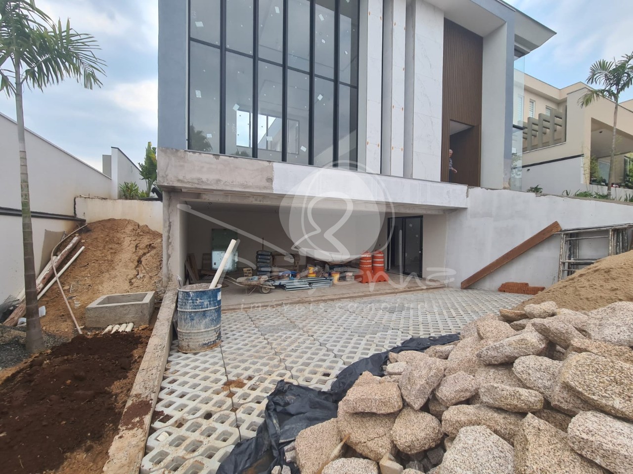 Casa de Condomínio à venda com 4 quartos, 540m² - Foto 48