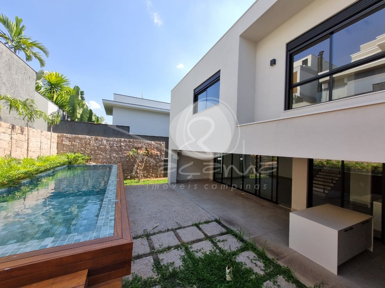 Casa de Condomínio à venda com 4 quartos, 360m² - Foto 46