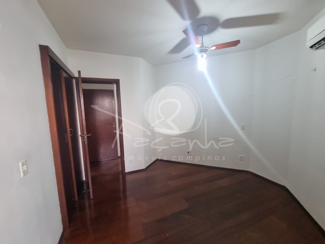 Apartamento à venda com 3 quartos, 130m² - Foto 6