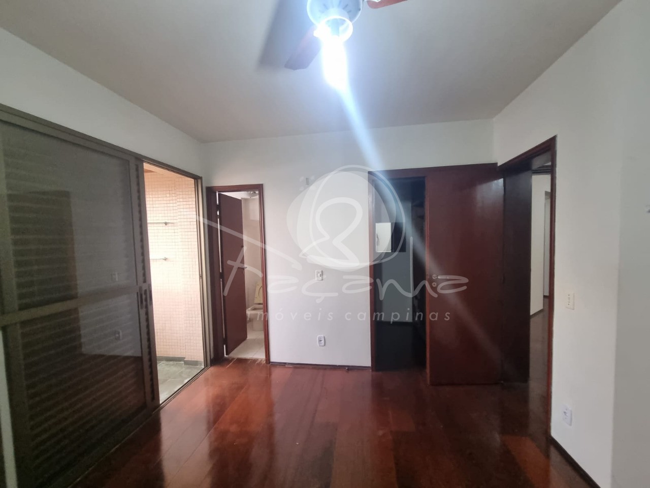 Apartamento à venda com 3 quartos, 130m² - Foto 7