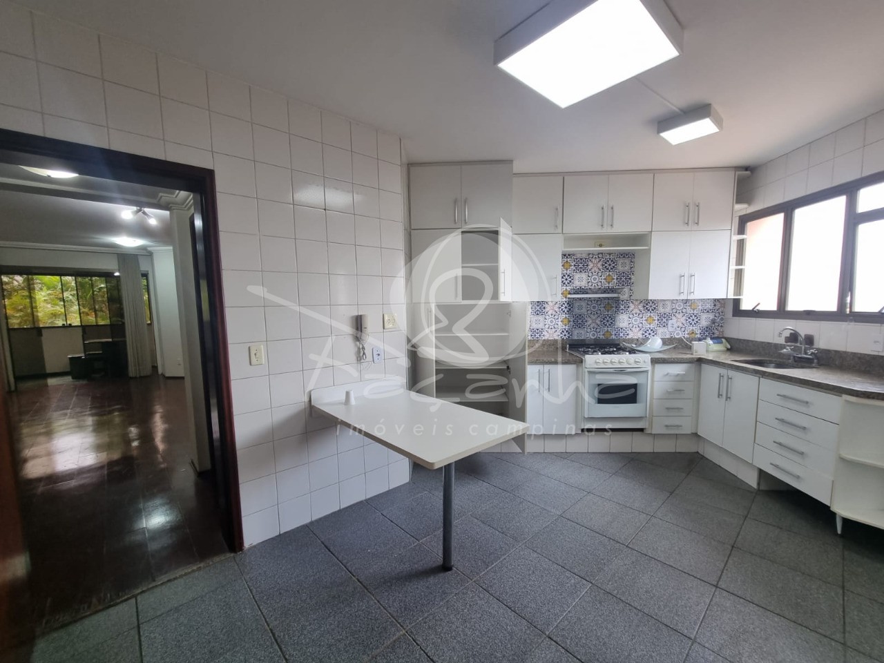 Apartamento à venda com 3 quartos, 130m² - Foto 17