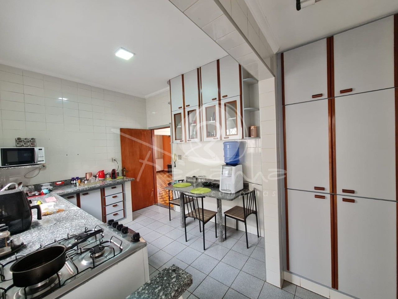 Casa à venda com 4 quartos, 192m² - Foto 15