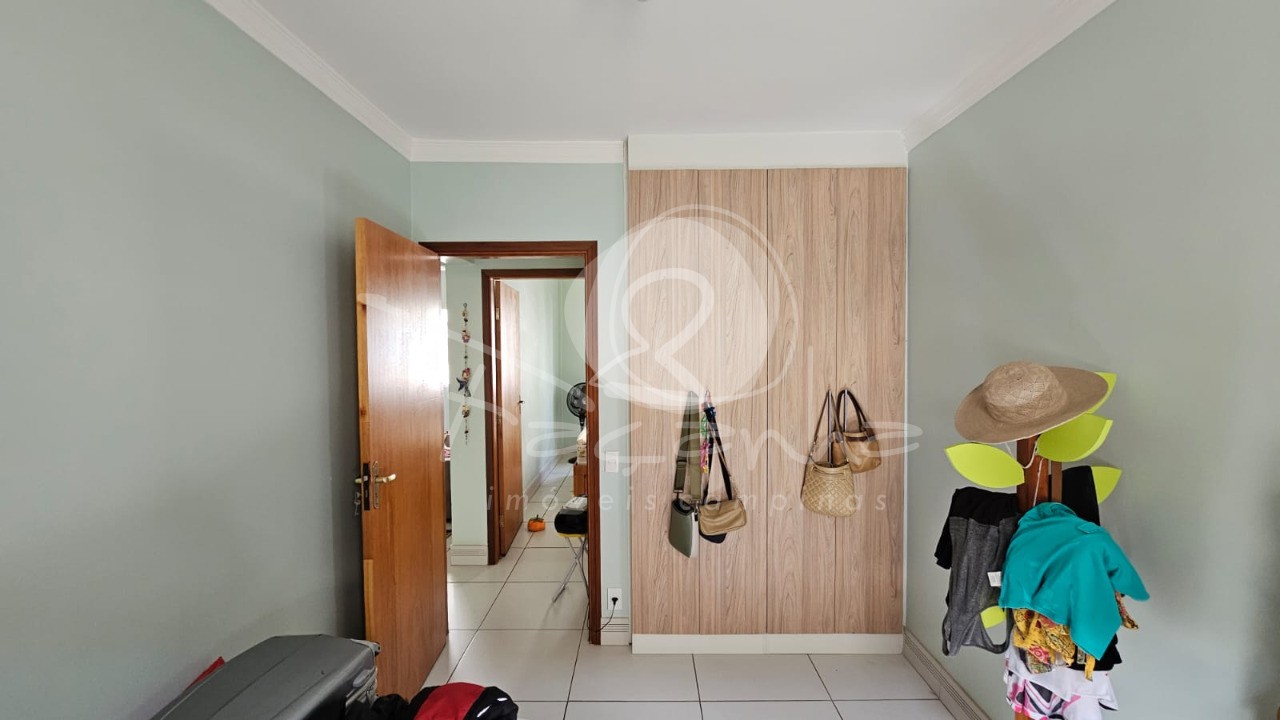 Apartamento à venda com 2 quartos, 72m² - Foto 10