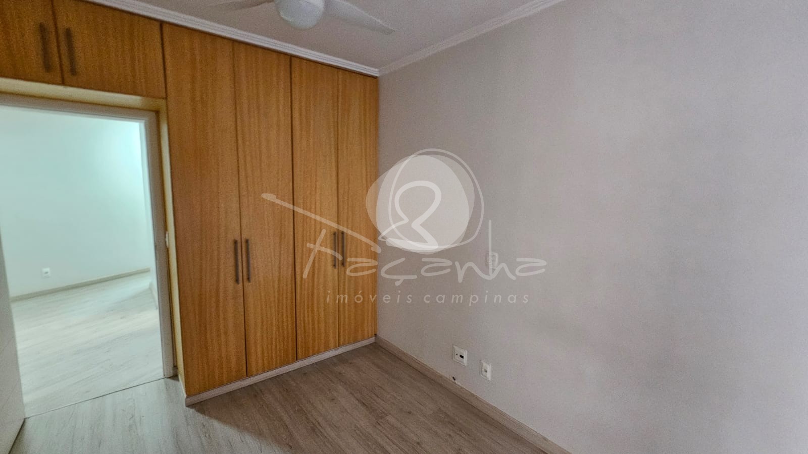 Apartamento à venda com 4 quartos, 145m² - Foto 13