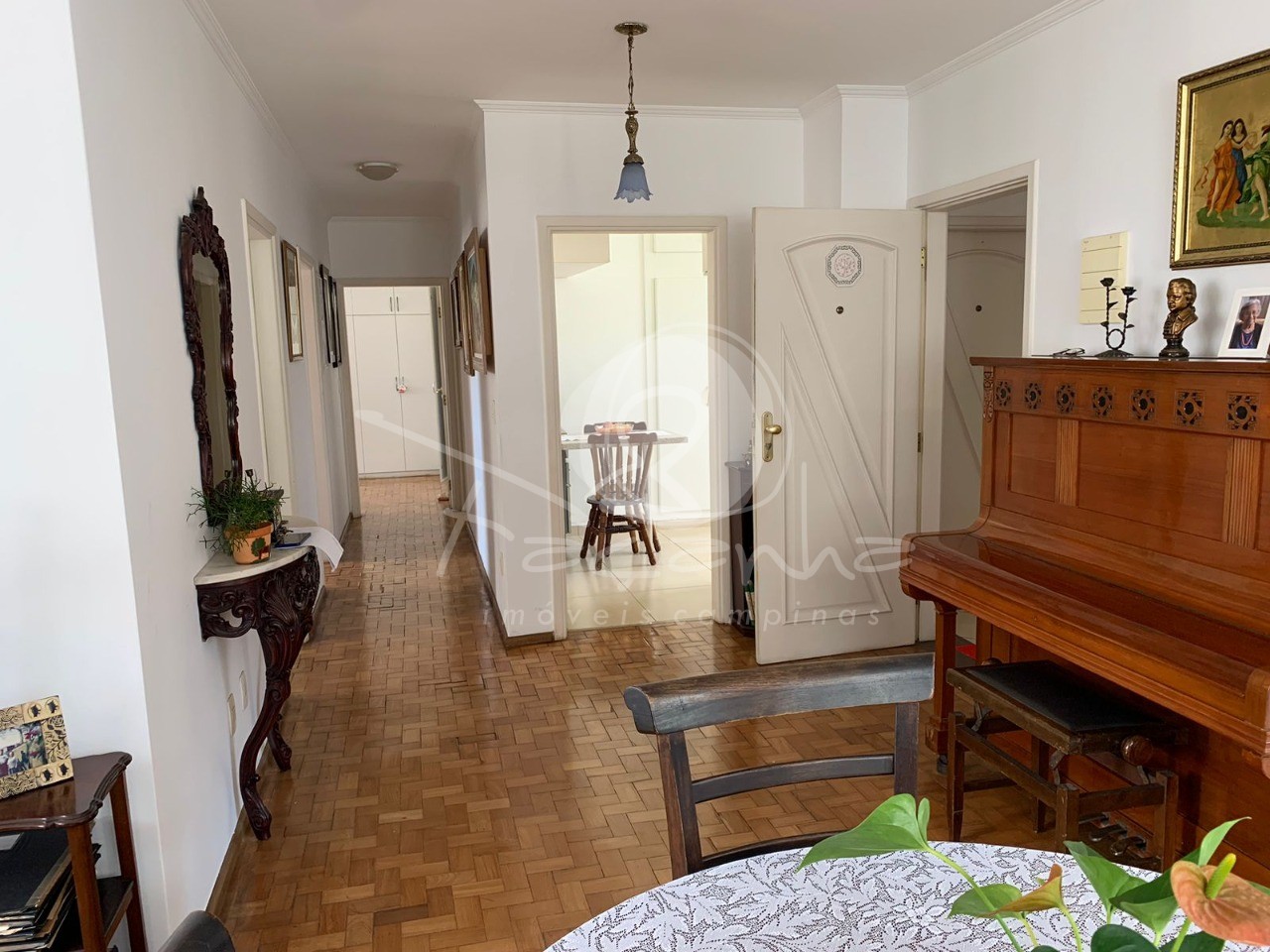 Apartamento à venda com 3 quartos, 135m² - Foto 6