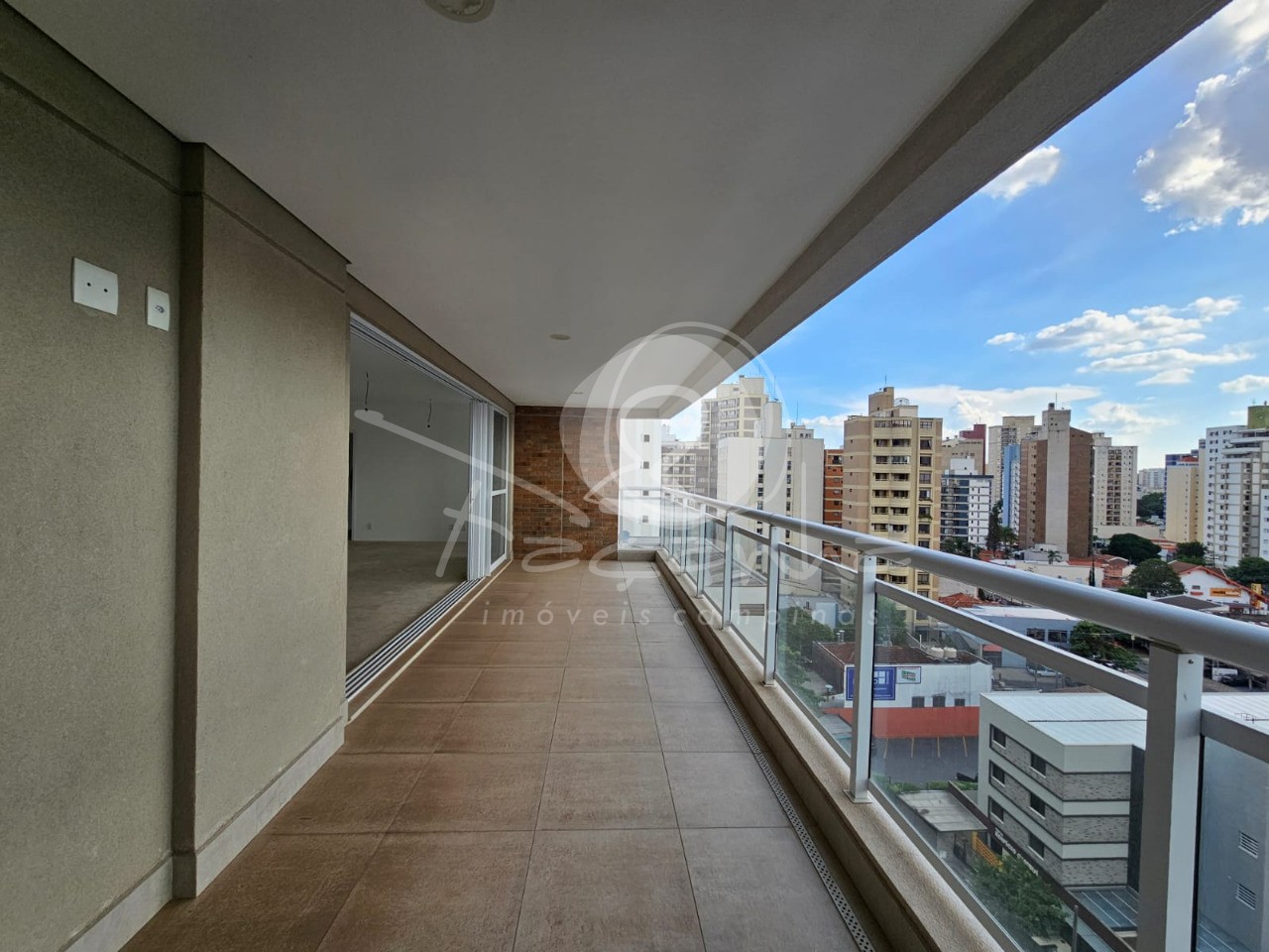 Apartamento à venda com 3 quartos, 177m² - Foto 7