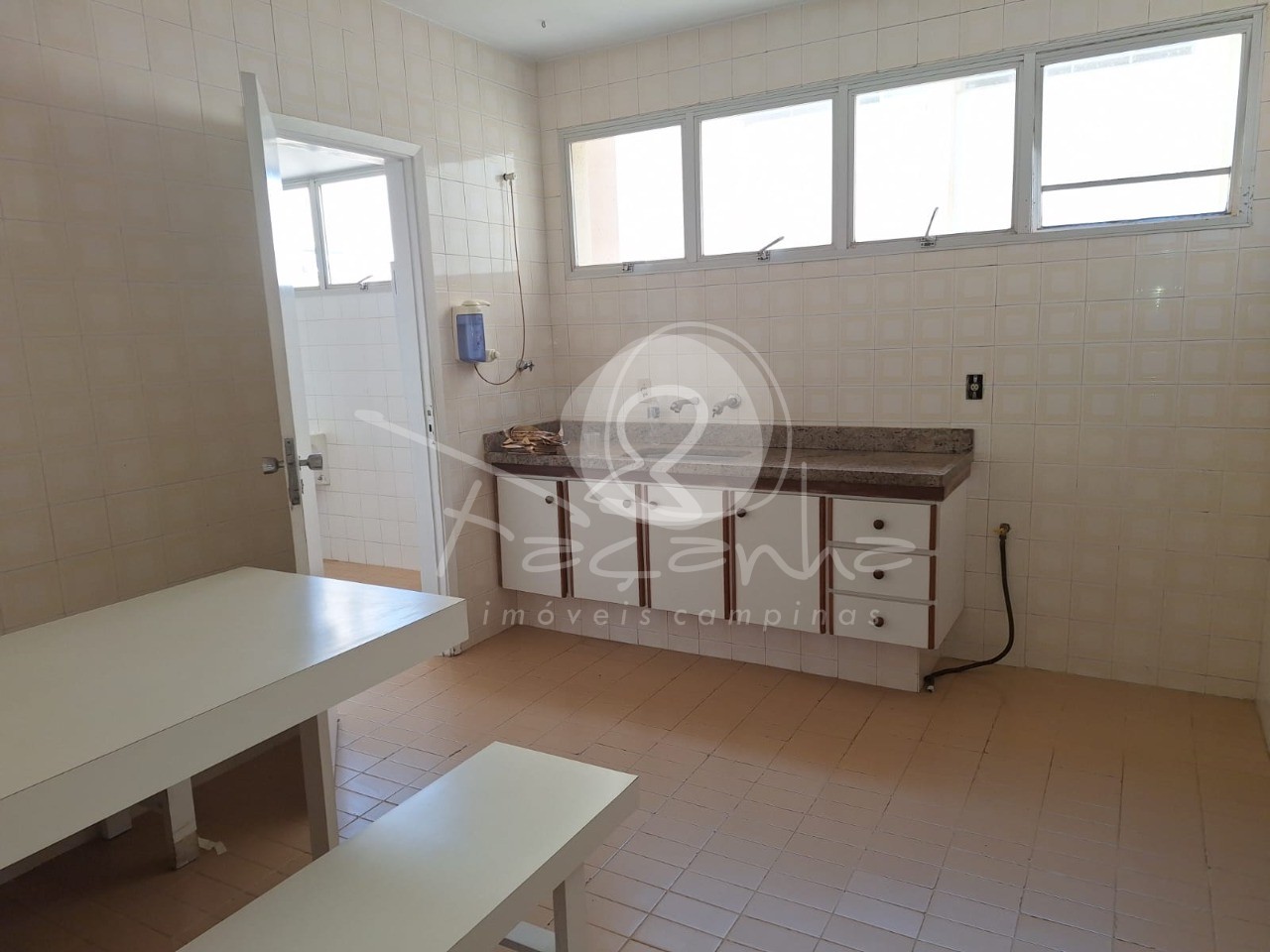 Apartamento à venda com 3 quartos, 125m² - Foto 9