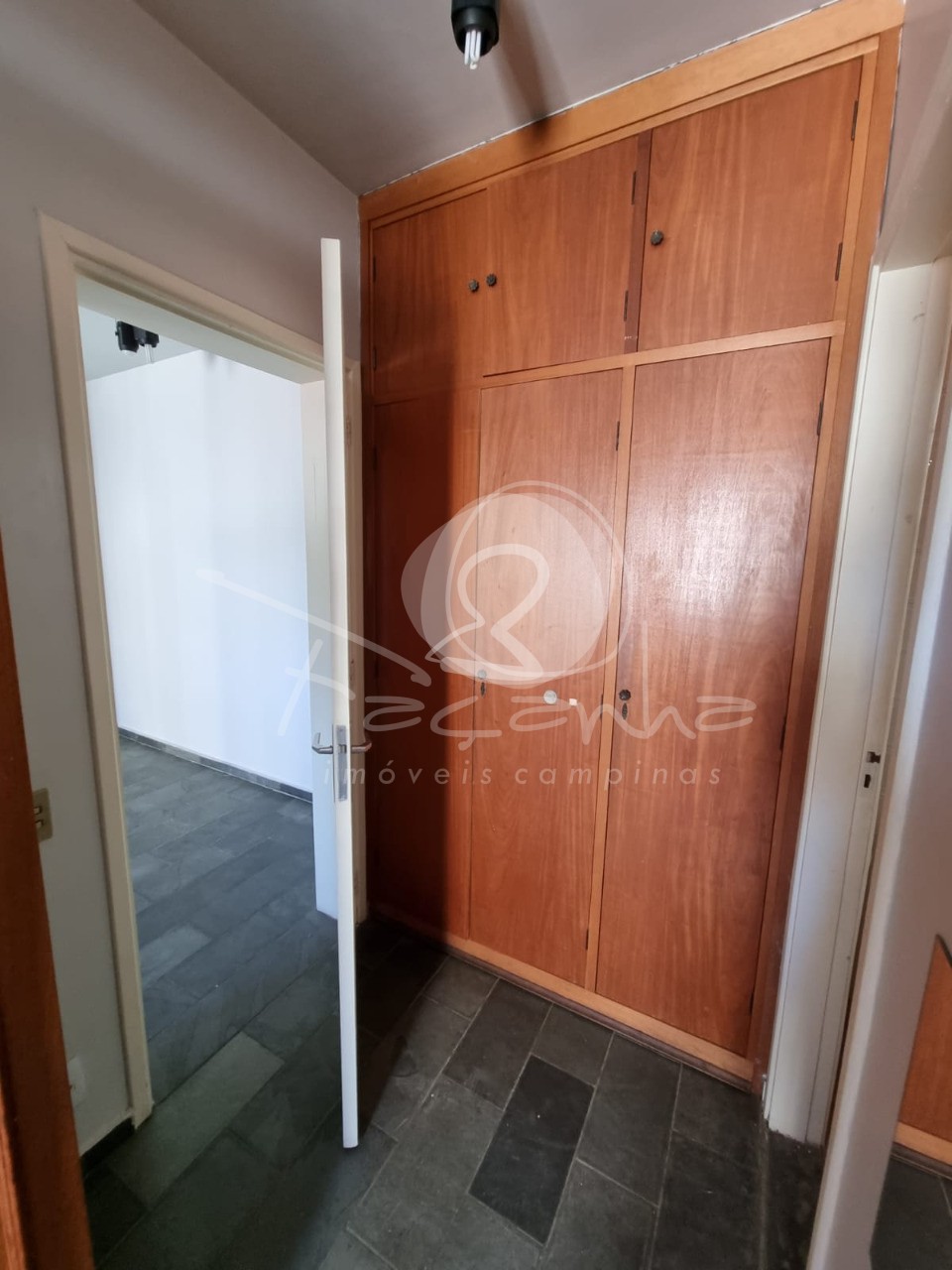 Apartamento à venda com 1 quarto, 48m² - Foto 10