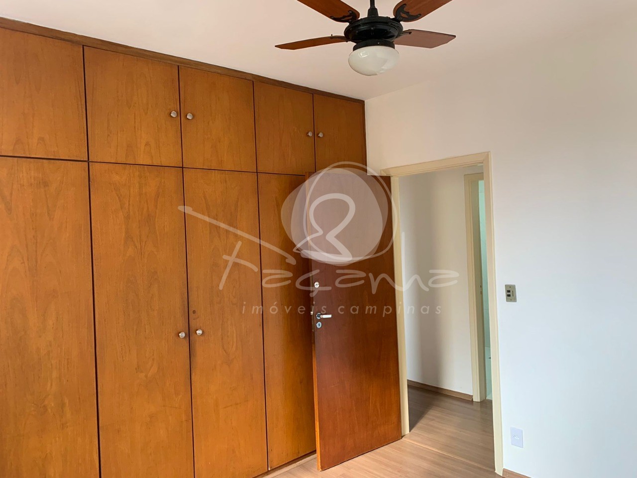 Apartamento à venda com 2 quartos, 85m² - Foto 19