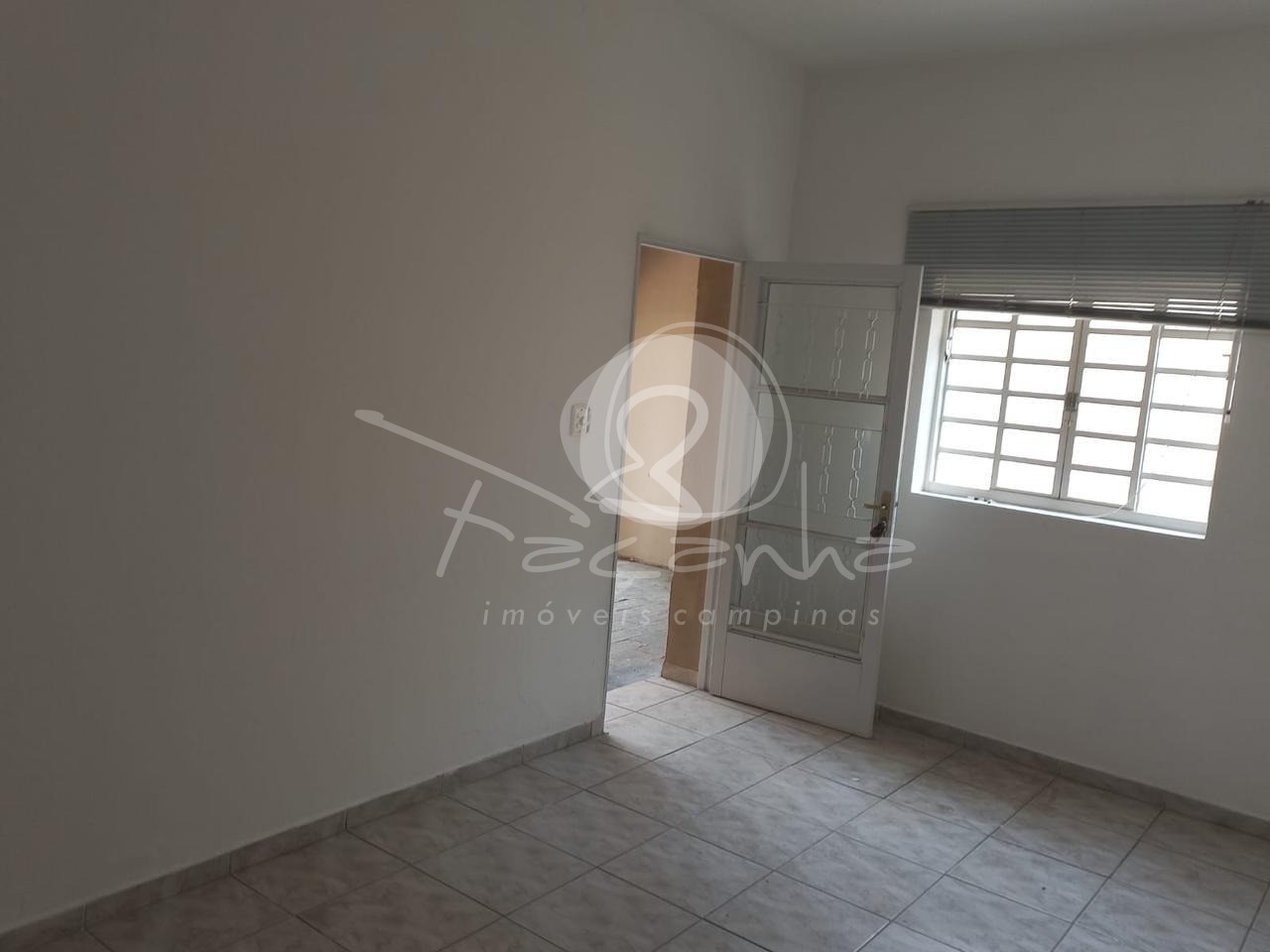 Casa à venda e aluguel com 3 quartos, 470m² - Foto 19