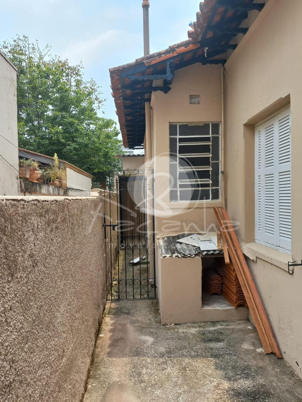 Casa à venda e aluguel com 3 quartos, 470m² - Foto 10