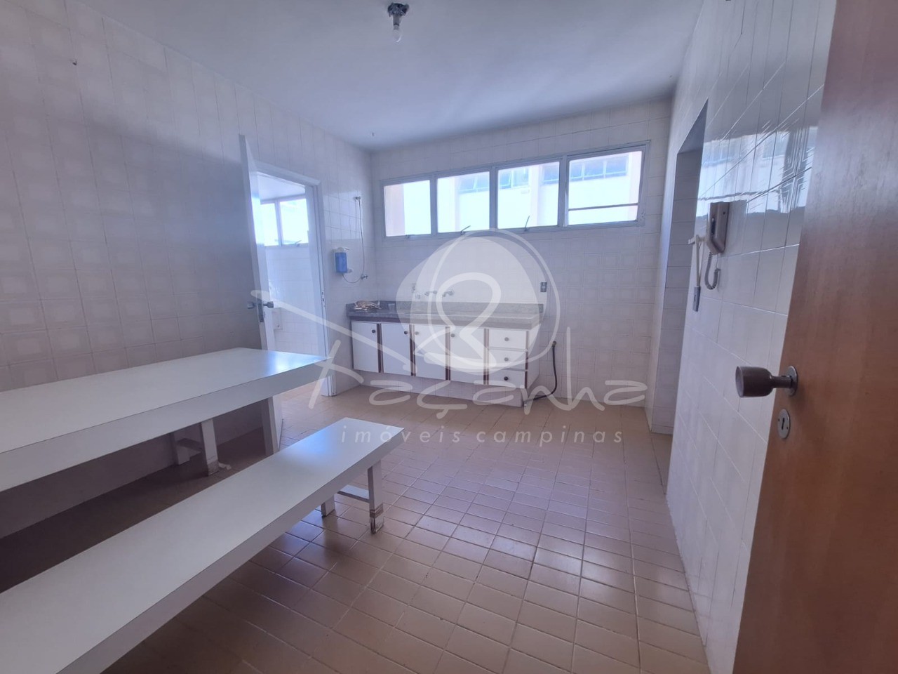 Apartamento à venda com 3 quartos, 125m² - Foto 10