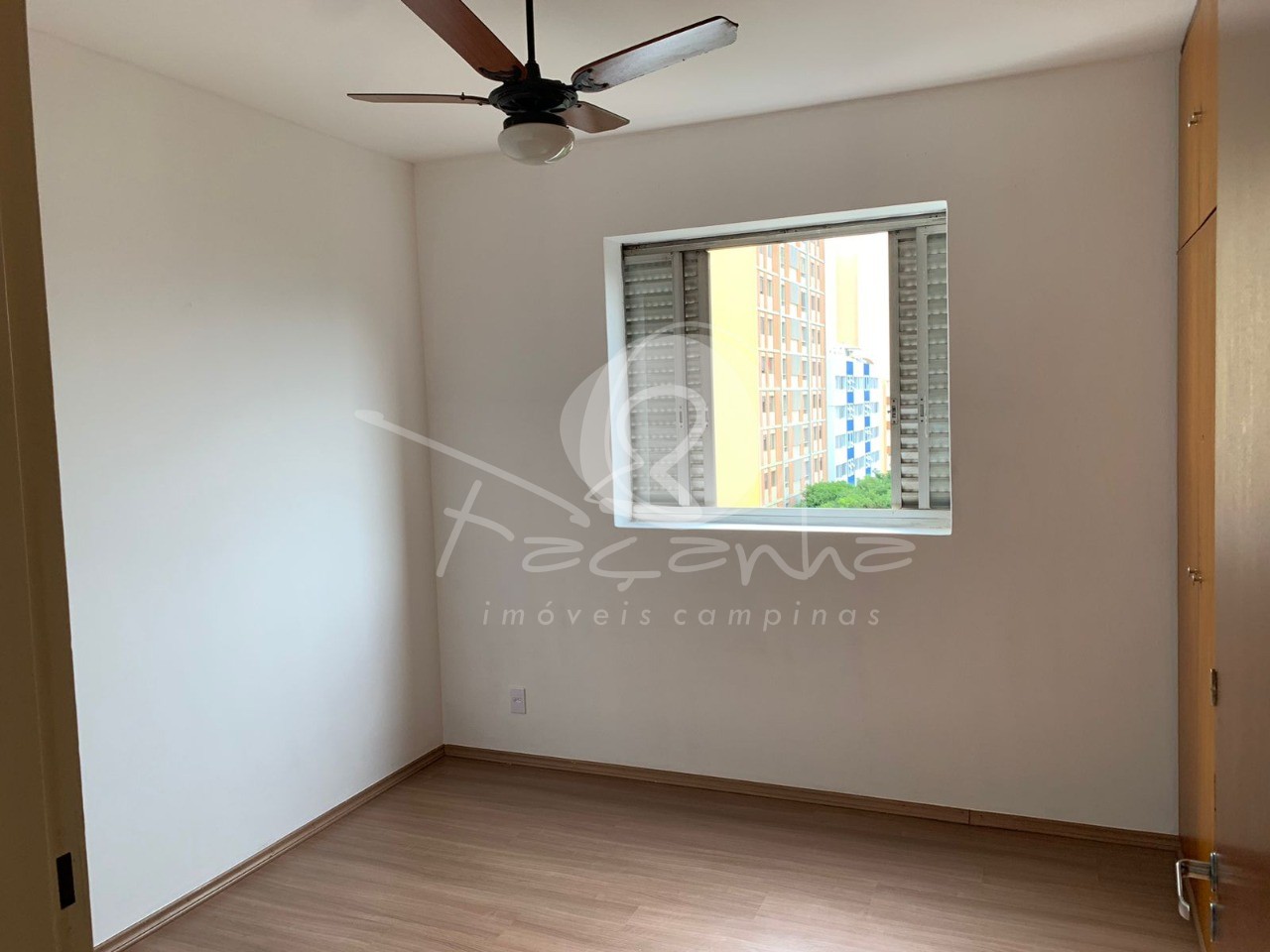 Apartamento à venda com 2 quartos, 85m² - Foto 7