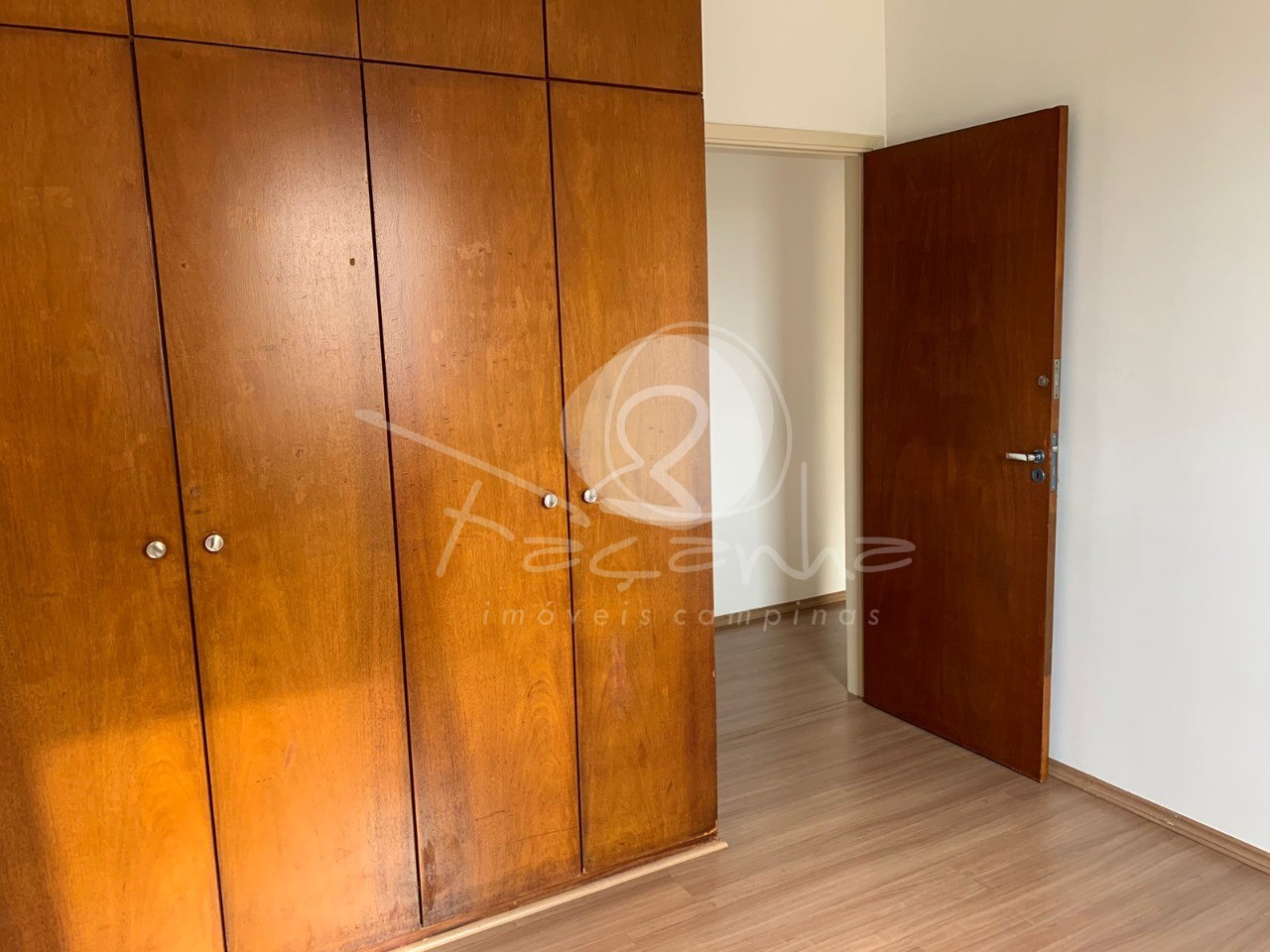 Apartamento à venda com 2 quartos, 85m² - Foto 6