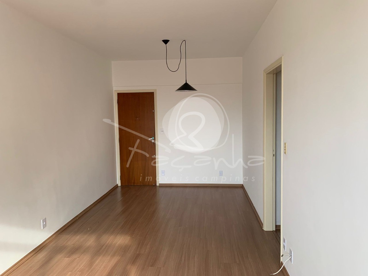 Apartamento à venda com 2 quartos, 85m² - Foto 1